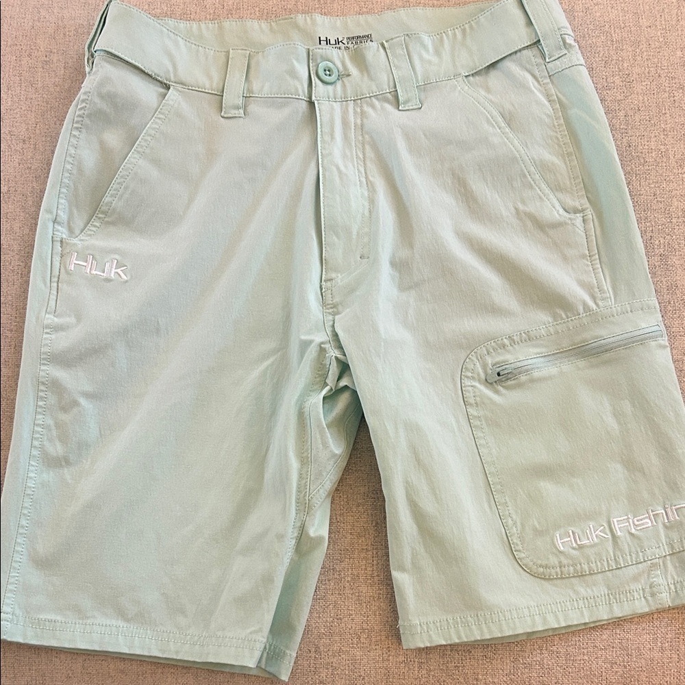 Huk Fishing Shorts Men's Size M